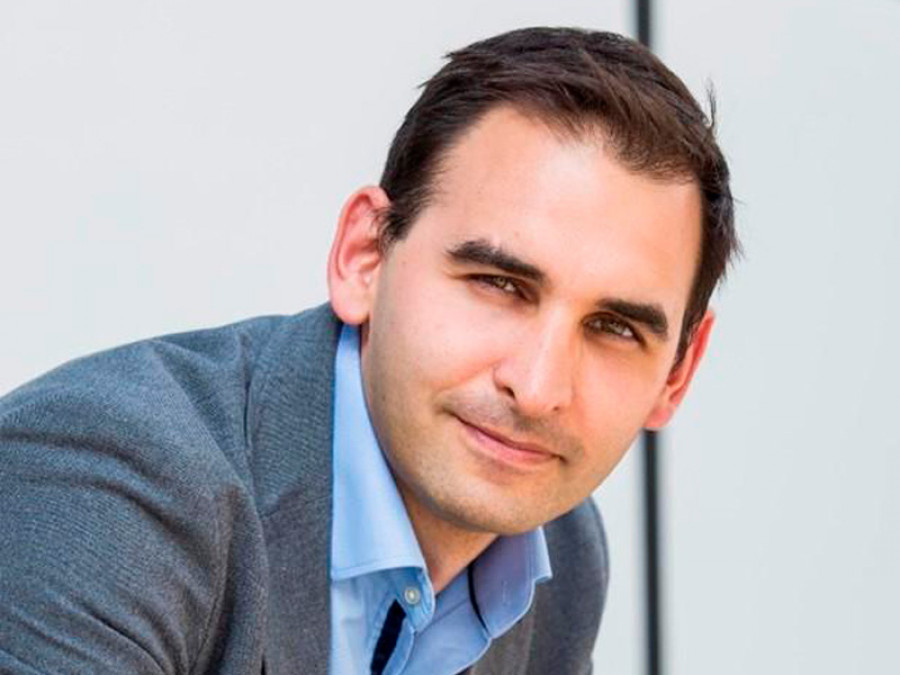 Agustín reyna director general beuc