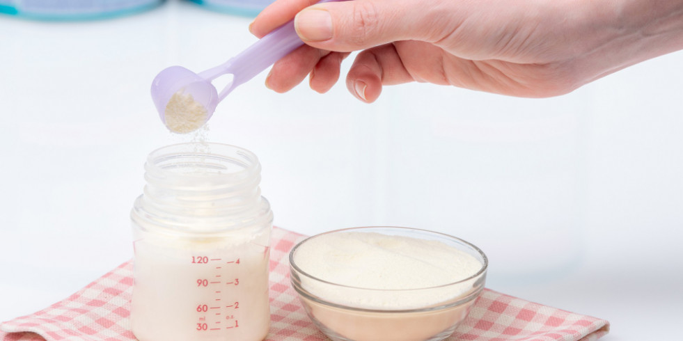 Reino Unido señala las debilidades de las fórmulas para bebés y cómo mejorar su calidad
