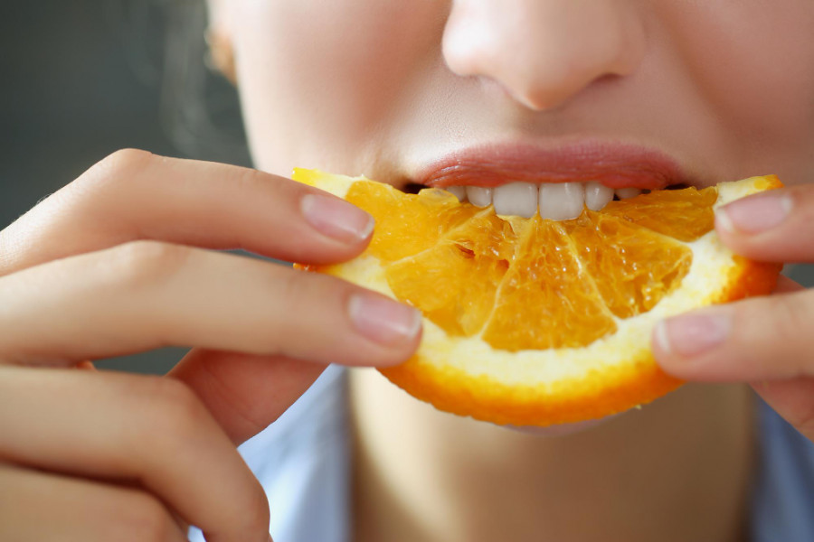 Comer naranja cítricos depresión