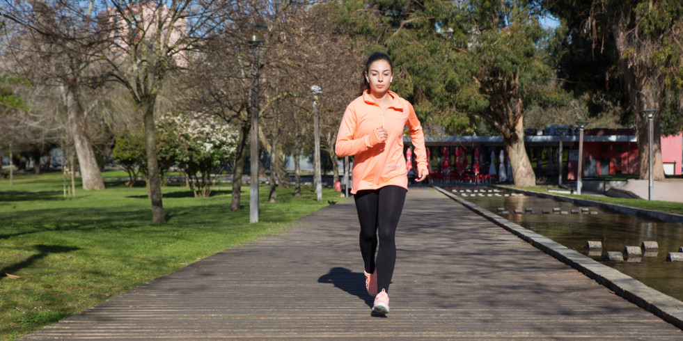 La actividad física podría hacer que un superviviente de cáncer de colon viva tanto como la población general