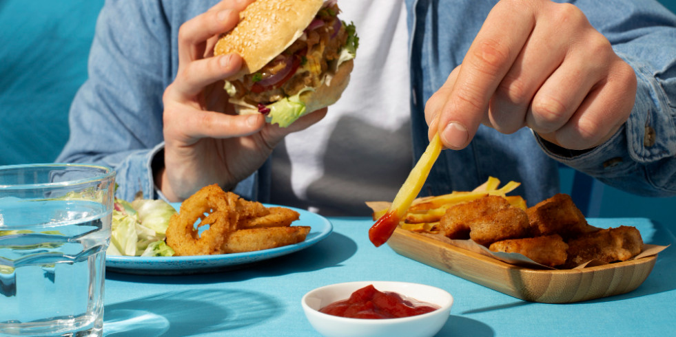 ​Una dieta baja en fibra y el estrés aumentan el riesgo de sufrir inflamación intestinal