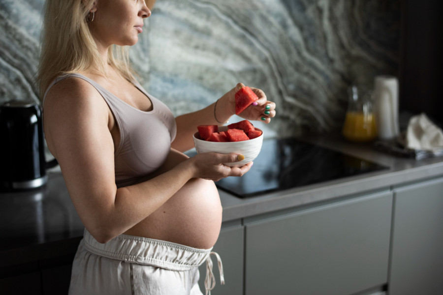 Mejorar los hábitos alimentarios durante la gestación y el período posnatal es de importancia crucial