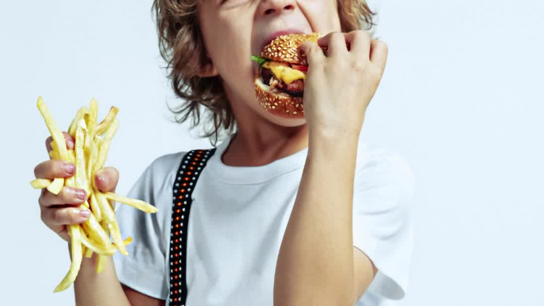 Alertan que solo la mitad de los niños españoles presenta una adherencia óptima a la dieta mediterránea