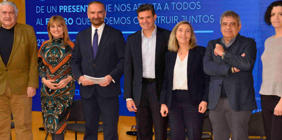 Expertos abordan el grave problema de la obesidad en España