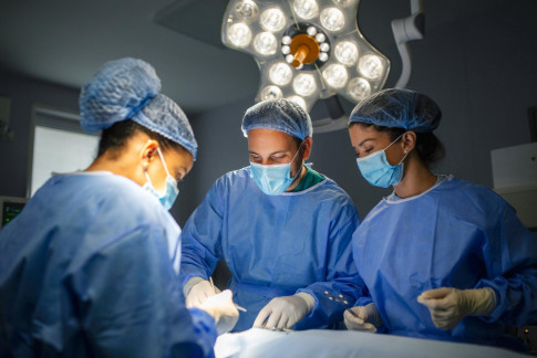 Españoles hallan que un protocolo de optimización preoperatorio mejora los resultados clínicos postquirúrgicos