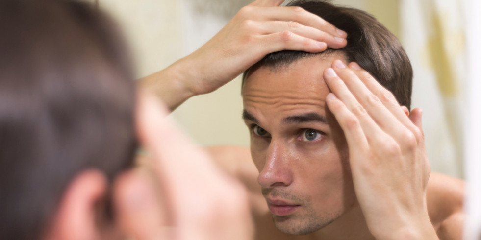 ¿La creatina causa caída del cabello?