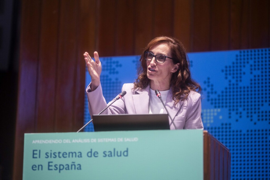 Mónica garcía ministra de sanidad (1)