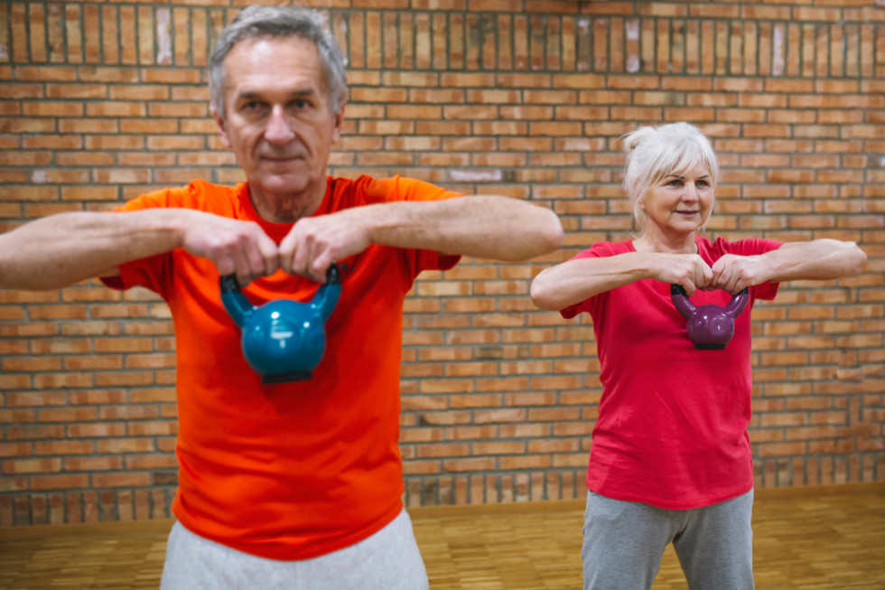 Adultos mayores: dieta y actividad física ejercen efectos diferenciales en masa muscular dependiendo del sexo