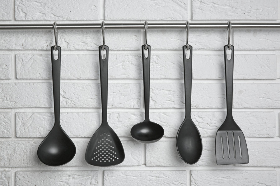 Utensilios de cocina plástico negro
