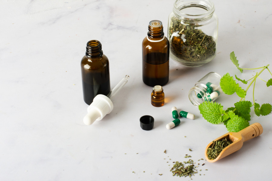 Productos herbales y suplementos dietéticos