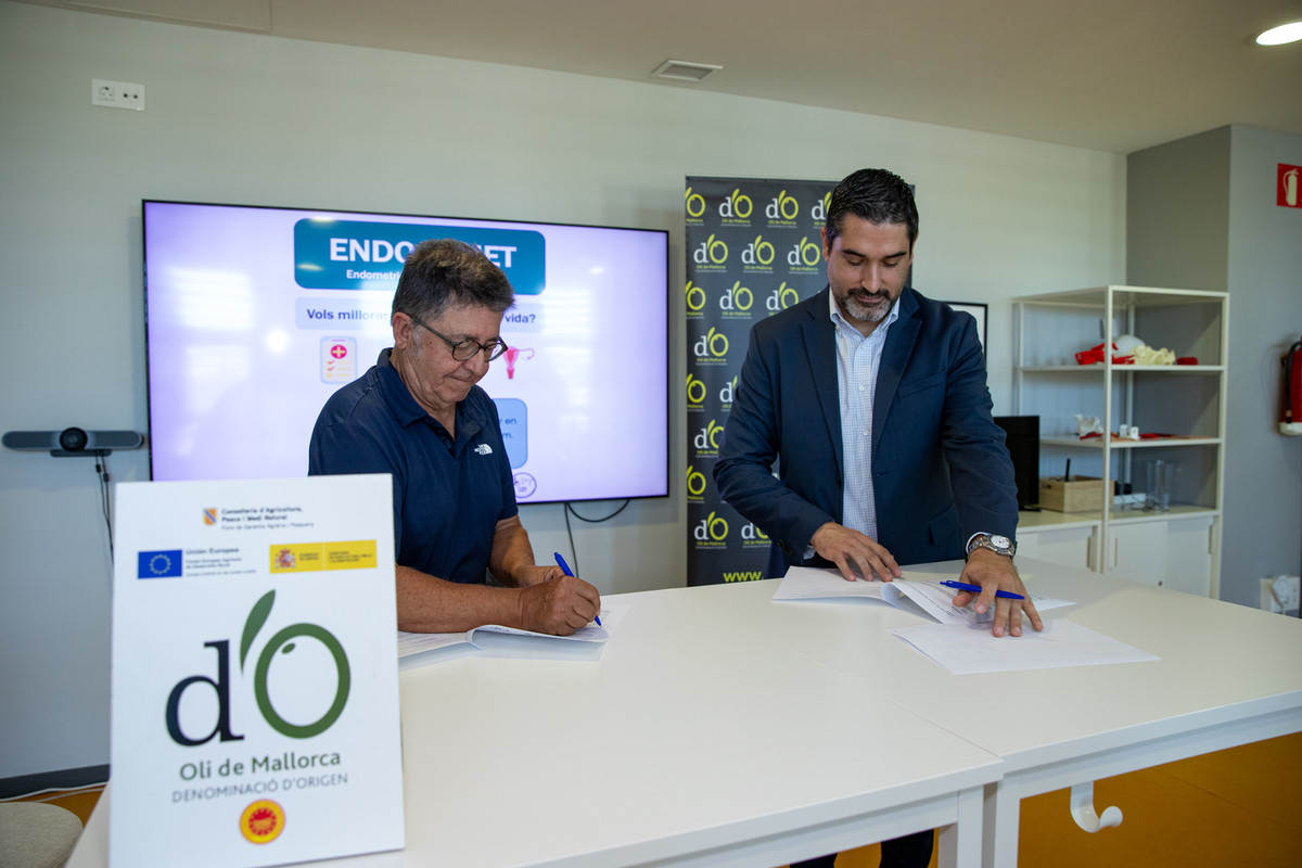 Firma colaboración estudio ENDO-DIET